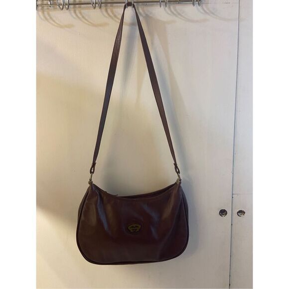 Aigner Etienne Burgundy leather shoulder bag - Picture 1 of 7